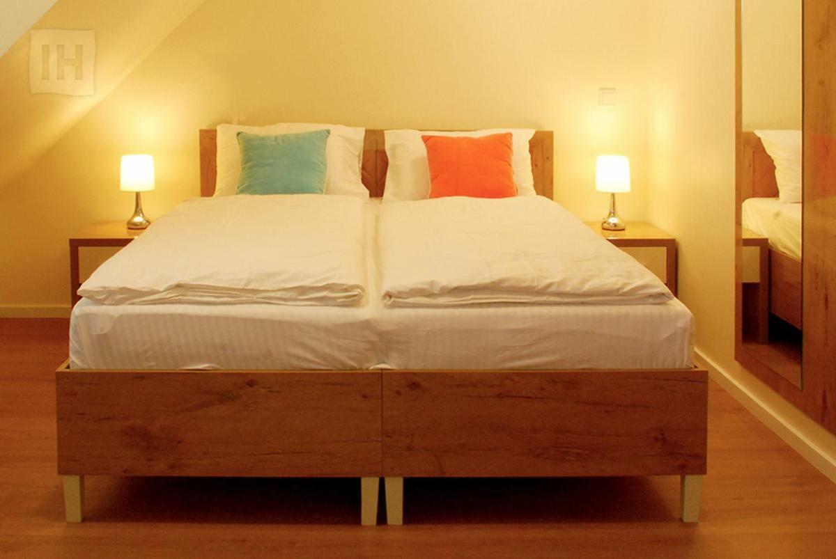Hotel Isha Francfort-sur-le-Main Extérieur photo
